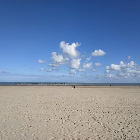 Royal Terrace - Maison Plage & Parking Prive Duinkerke Buitenkant foto